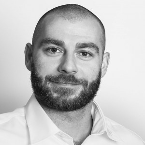 Marcin Iskra - Ein Mann der ein Projekt leitet und es auch erfolgreich zum Ziel fuehrt.