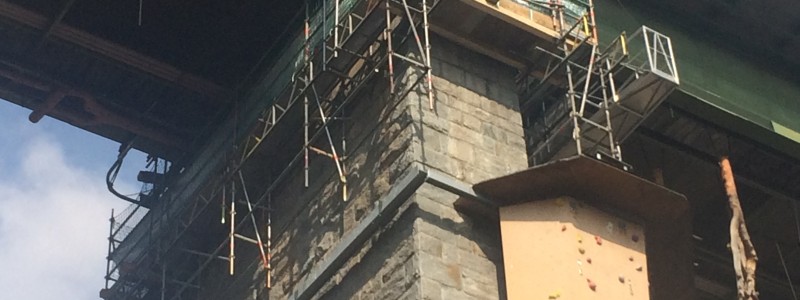 Brückenhängegerüst von der Feig Gerüste GmbH auf der Ötztalbrücke
